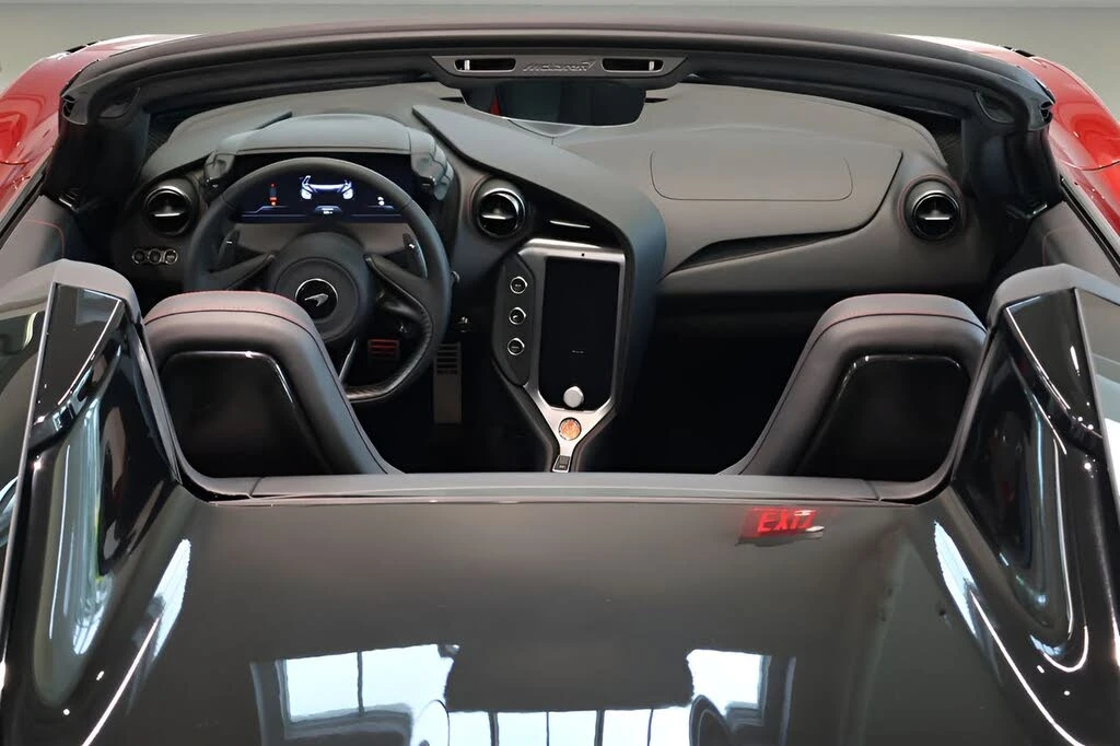 2027 McLaren 750S Spider - Image 12 of 31