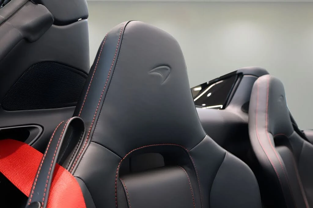 2027 McLaren 750S Spider - Image 14 of 31