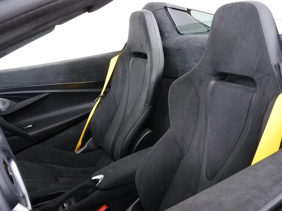 2027 McLaren 750S Spider - Image 25 of 31
