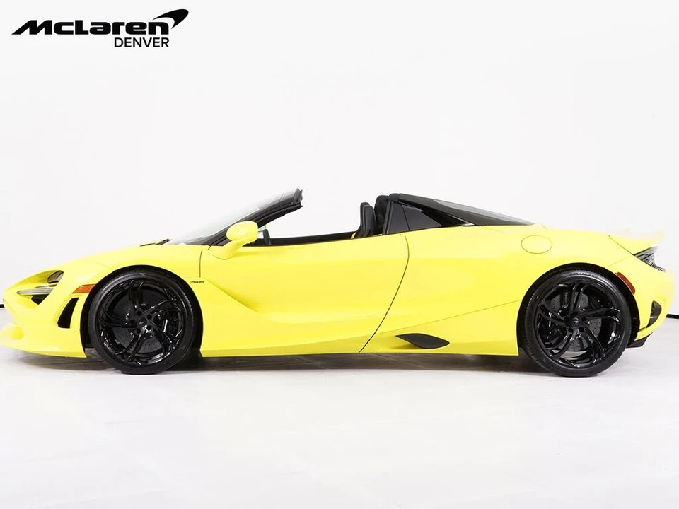 2027 McLaren 750S Spider - Image 2 of 31