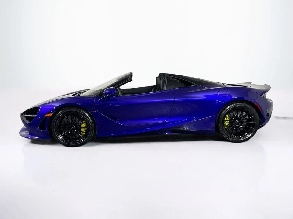 2027 McLaren 750S Spider - Image 2 of 24