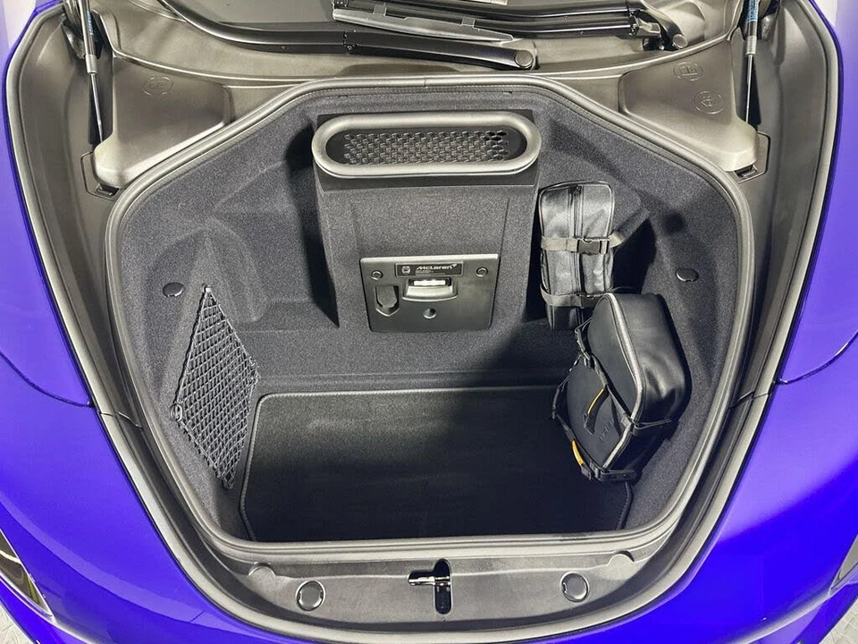 2027 McLaren 750S Spider - Image 23 of 24