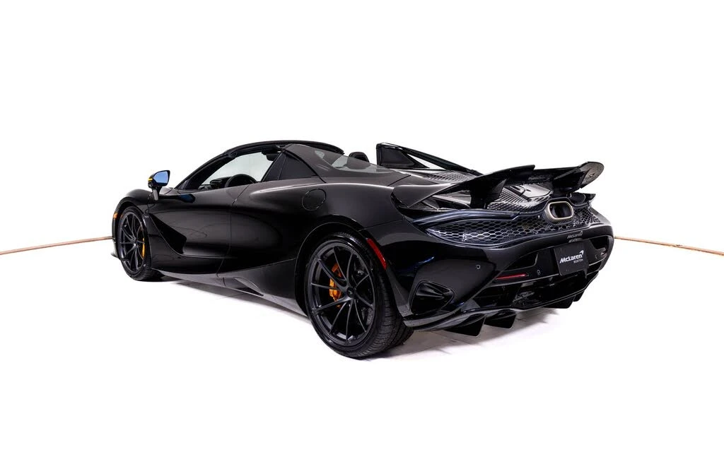 2027 McLaren 750S Spider - Image 5 of 25