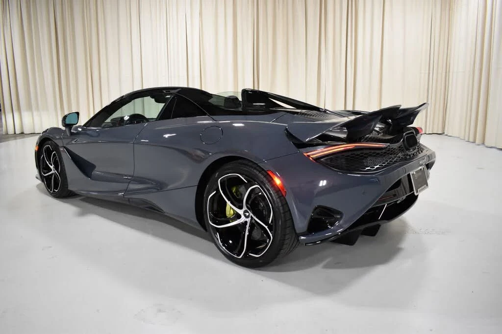 2027 McLaren 750S Spider - Image 11 of 30