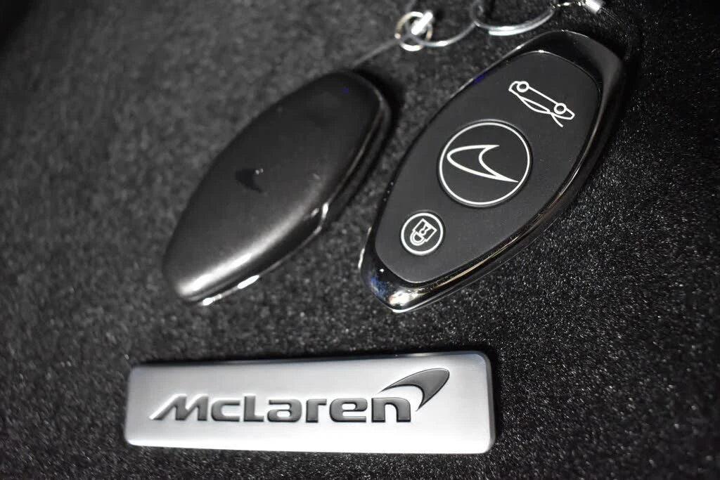 2027 McLaren 750S Spider - Image 30 of 30