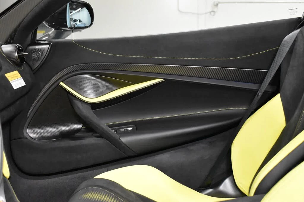 2027 McLaren 750S Spider - Image 23 of 30