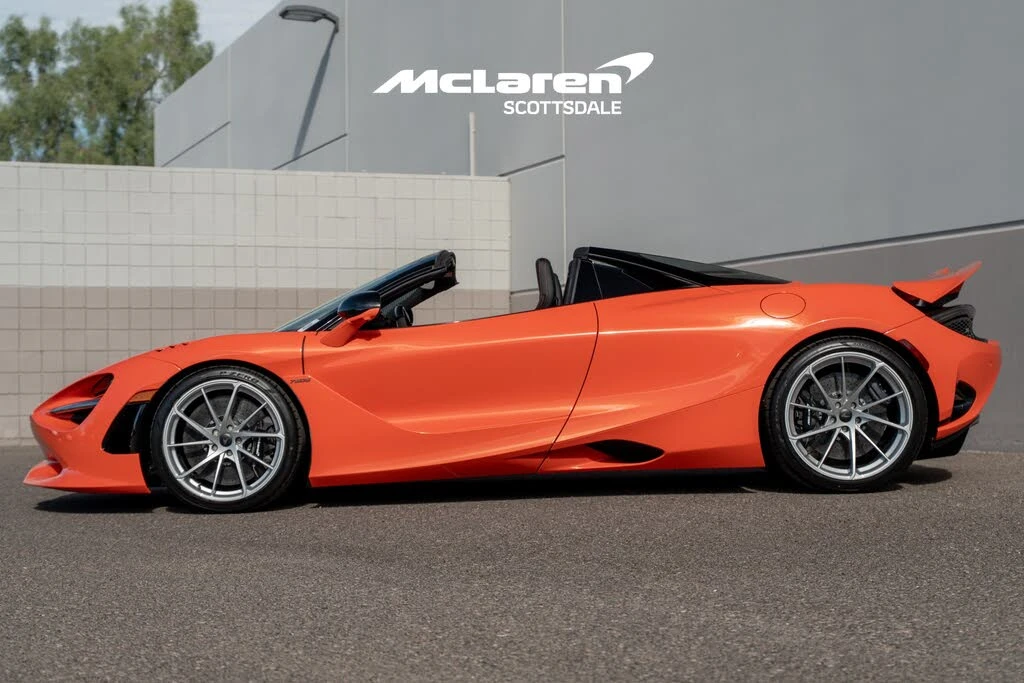 2027 McLaren 750S Spider - Image 4 of 31