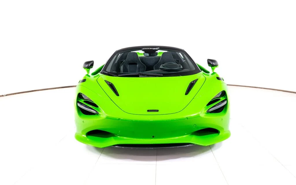 2027 McLaren 750S Spider - Image 10 of 27