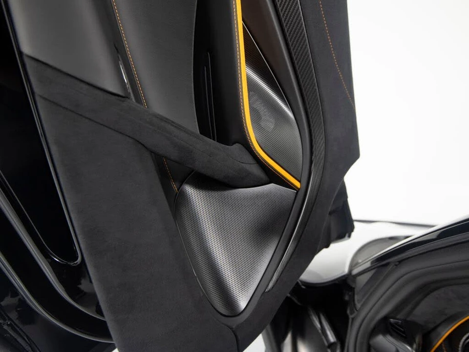2027 McLaren 750S Spider - Image 12 of 31