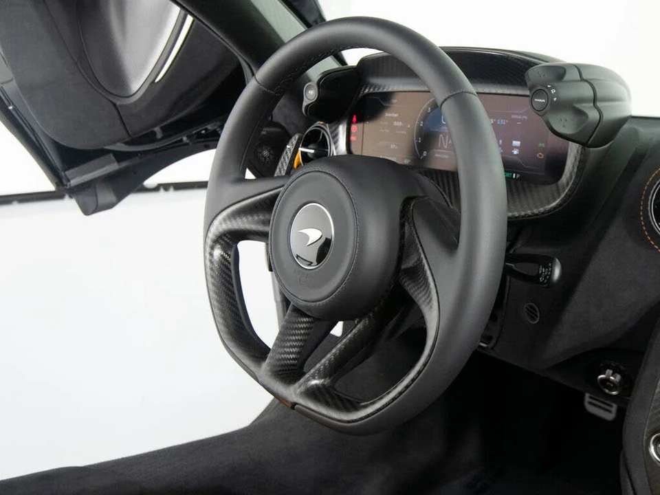 2027 McLaren 750S Spider - Image 30 of 31