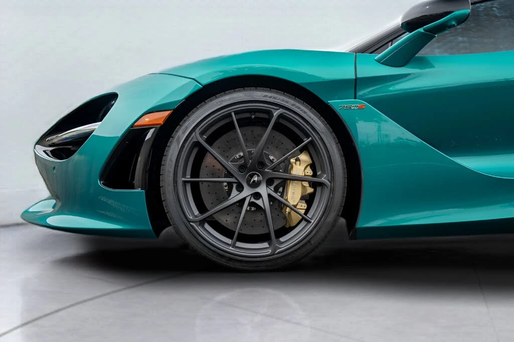 2027 McLaren 750S Spider - Image 21 of 31