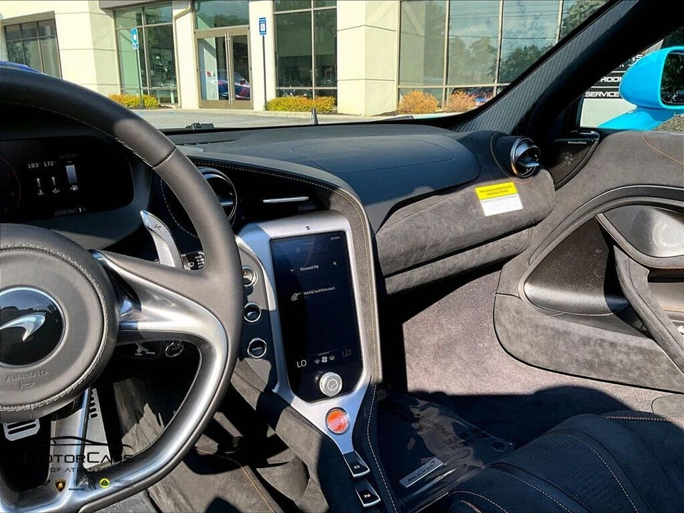 2027 McLaren 750S Spider - Image 7 of 14