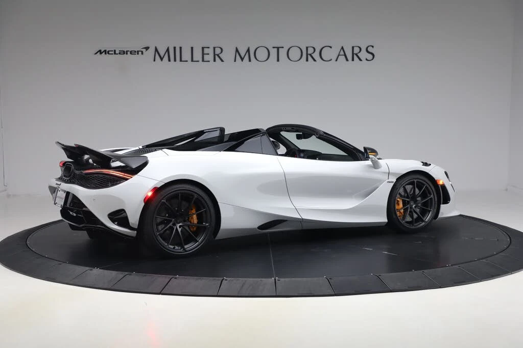 2027 McLaren 750S Spider - Image 8 of 31