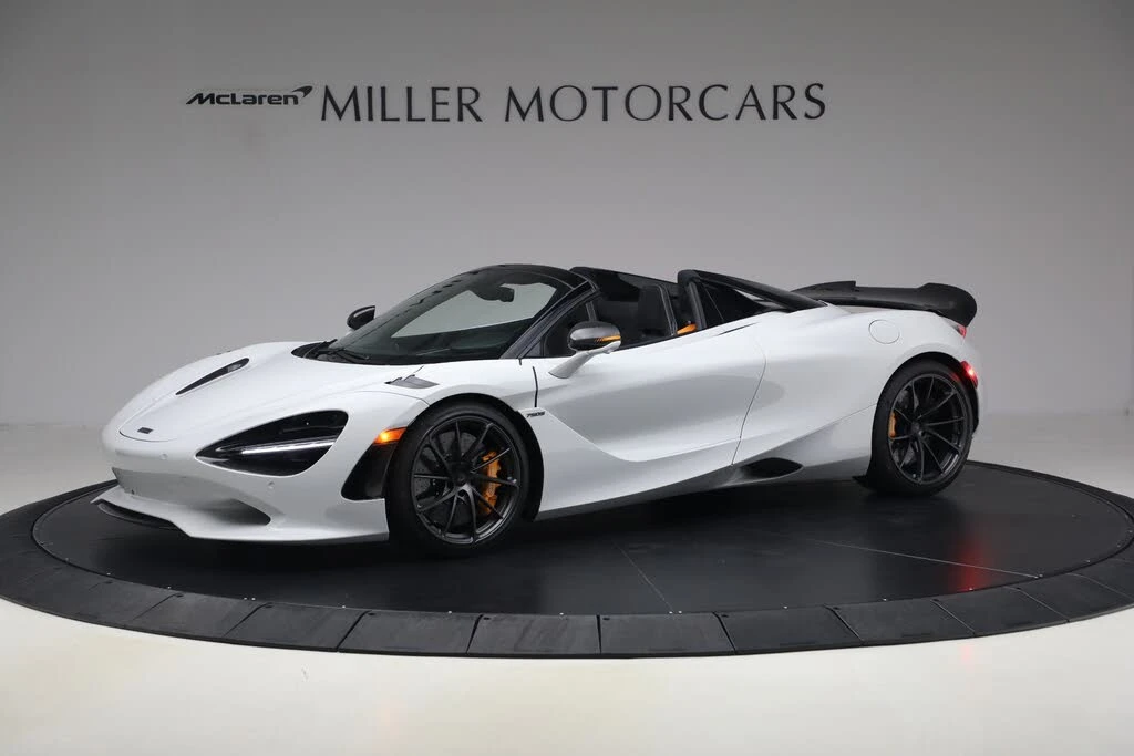 2027 McLaren 750S Spider - Image 2 of 31