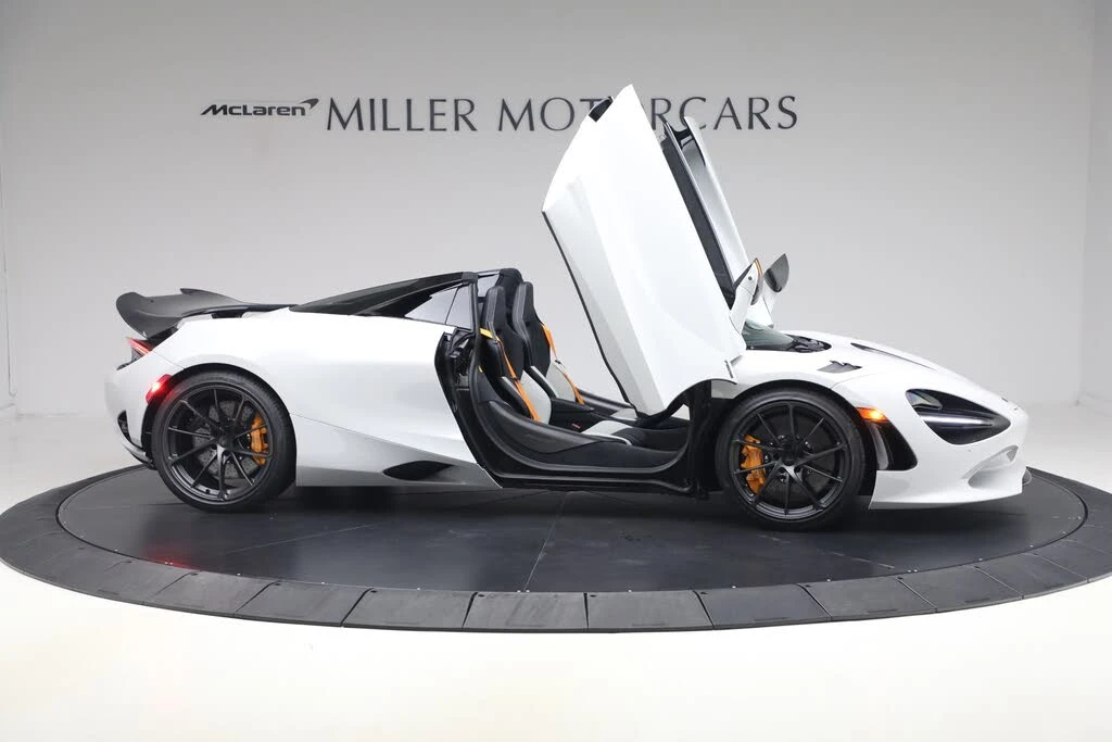 2027 McLaren 750S Spider - Image 18 of 31