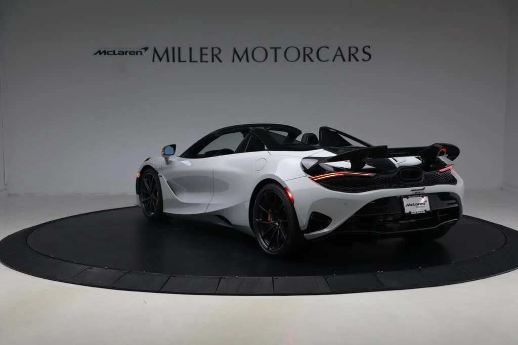 2027 McLaren 750S Spider - Image 4 of 31