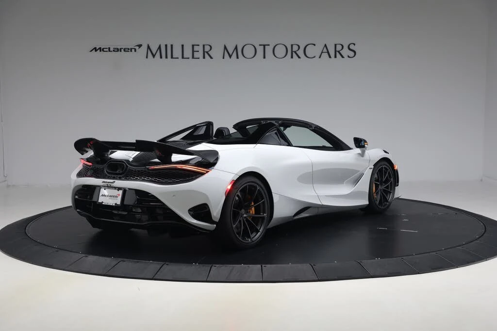 2027 McLaren 750S Spider - Image 7 of 31