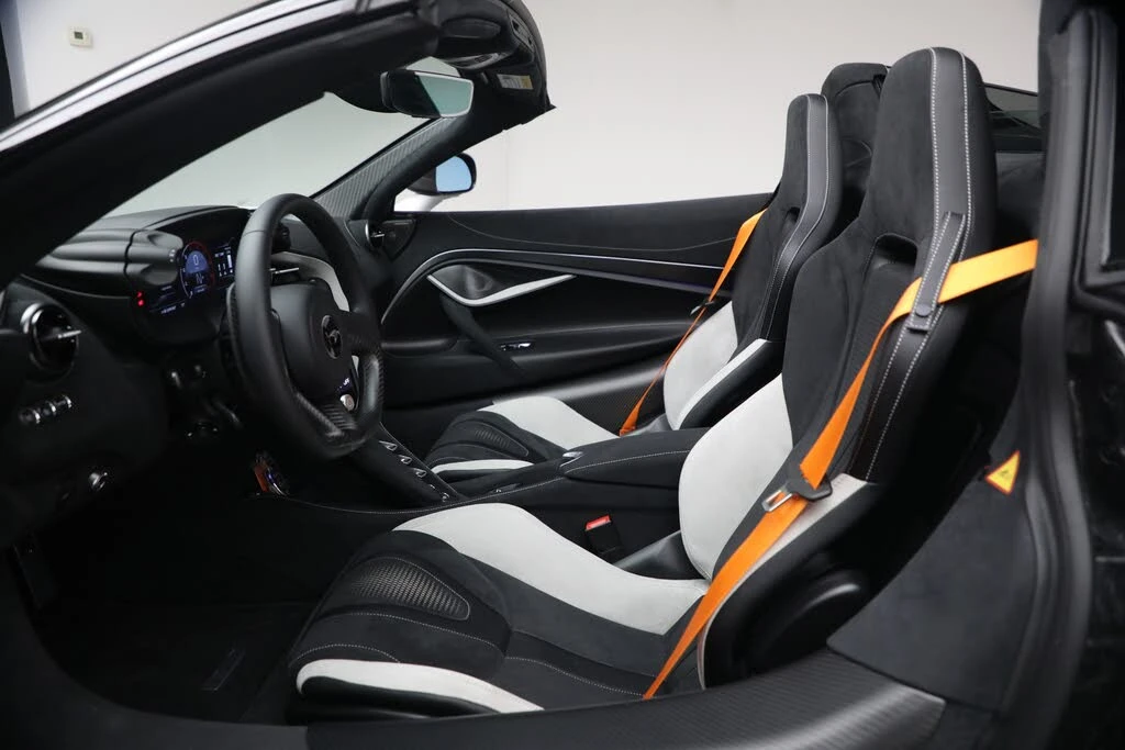 2027 McLaren 750S Spider - Image 31 of 31