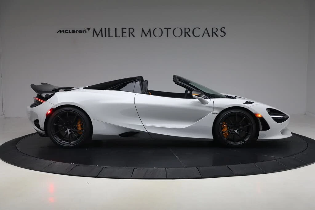 2027 McLaren 750S Spider - Image 9 of 31