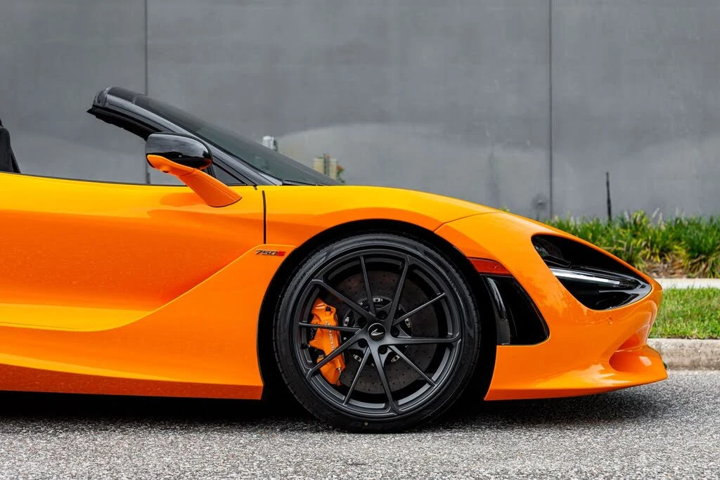 2027 McLaren 750S Spider - Image 14 of 31