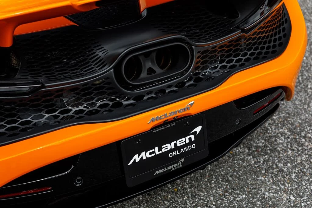 2027 McLaren 750S Spider - Image 12 of 31