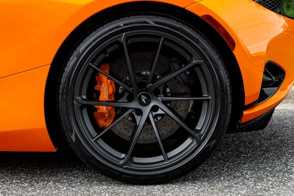 2027 McLaren 750S Spider - Image 28 of 31