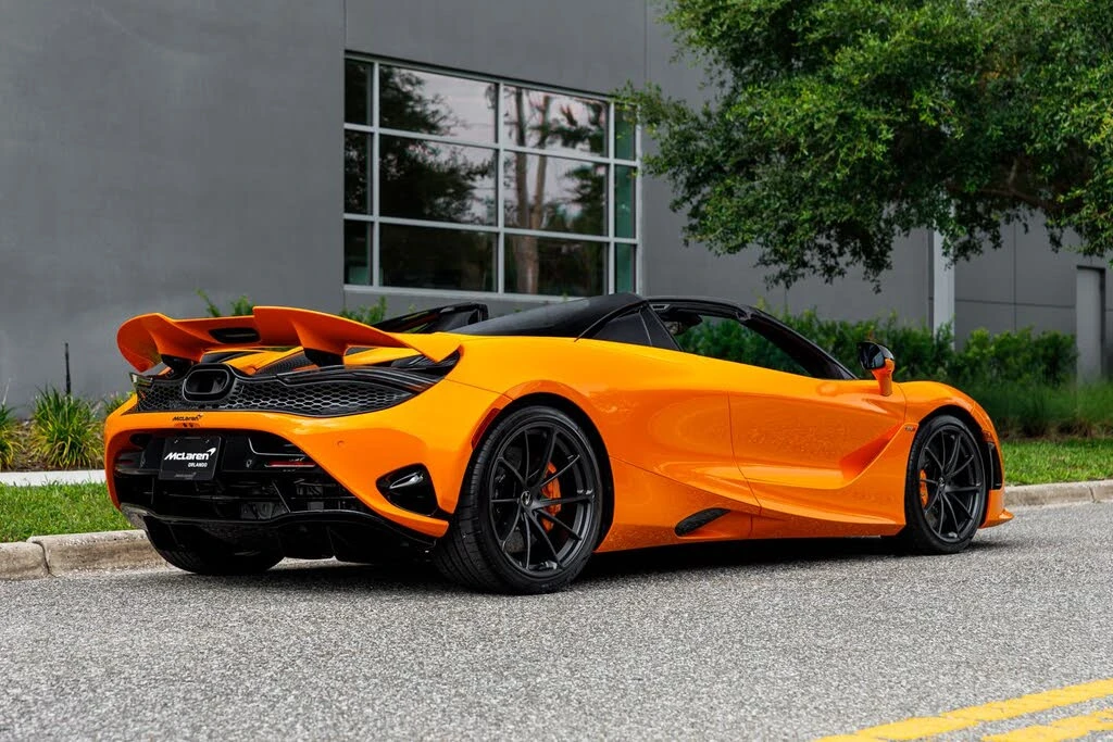 2027 McLaren 750S Spider - Image 9 of 31