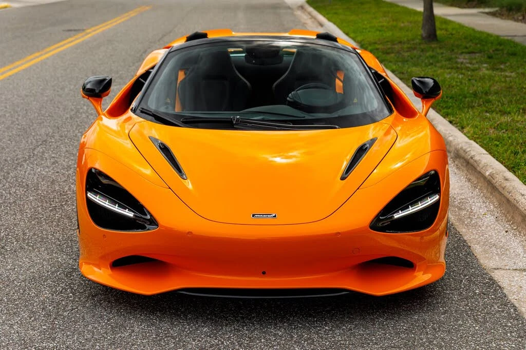 2027 McLaren 750S Spider - Image 3 of 31