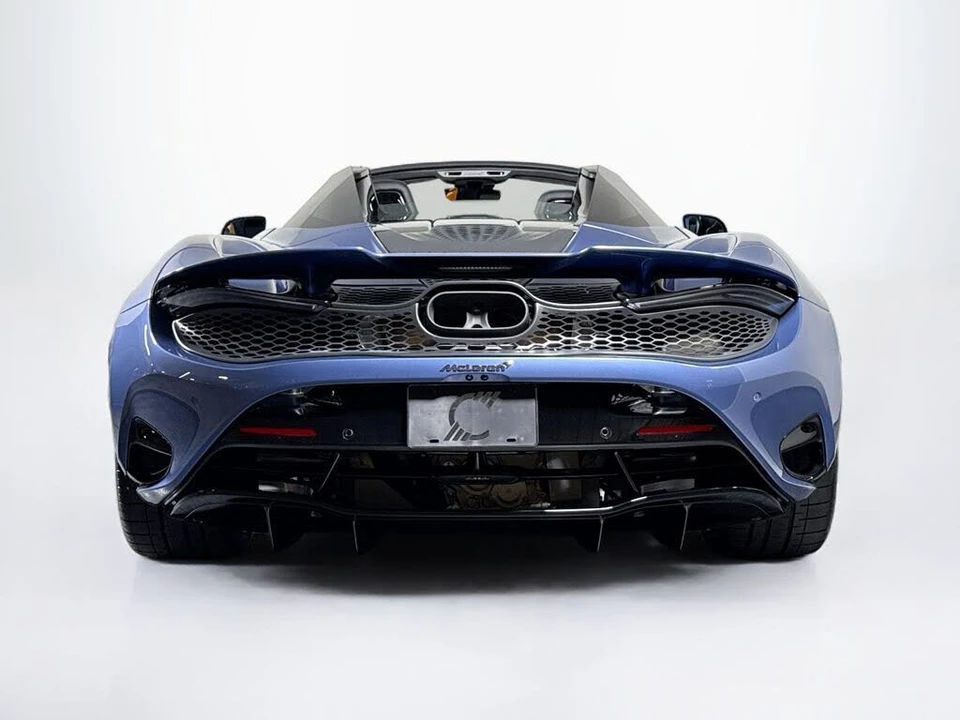 2027 McLaren 750S Spider - Image 4 of 30