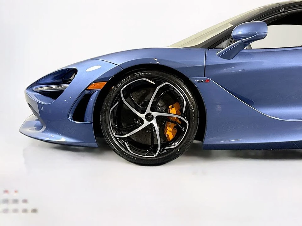 2027 McLaren 750S Spider - Image 29 of 30