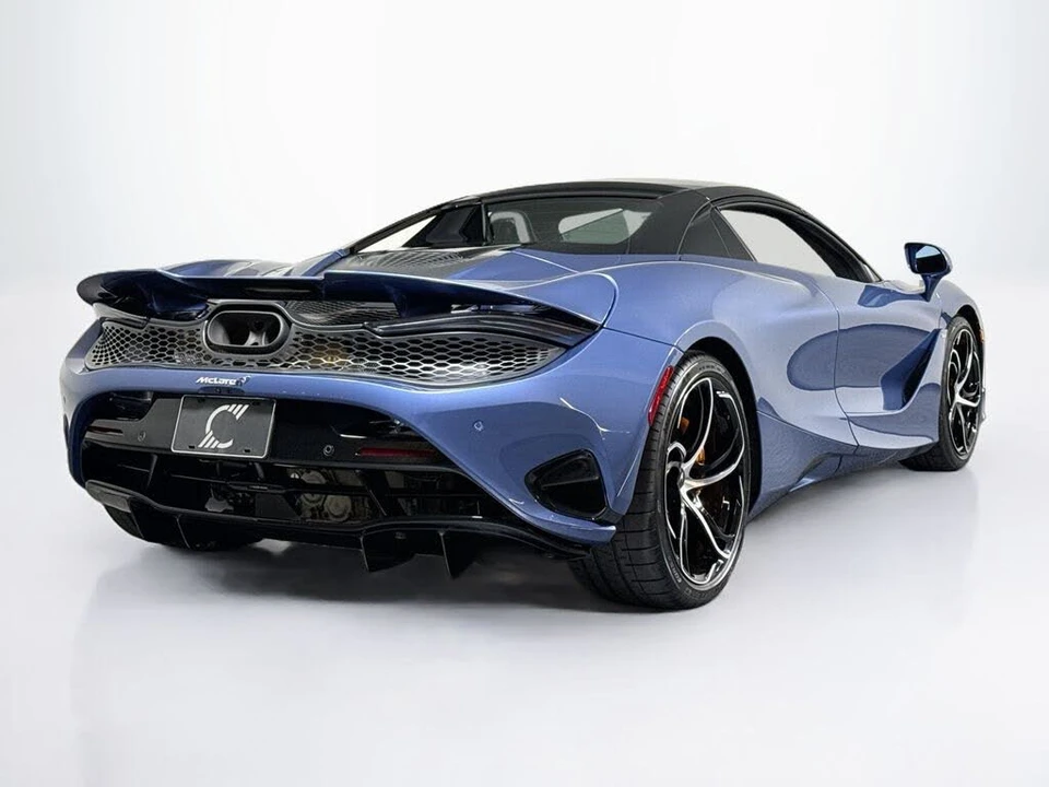 2027 McLaren 750S Spider - Image 5 of 30