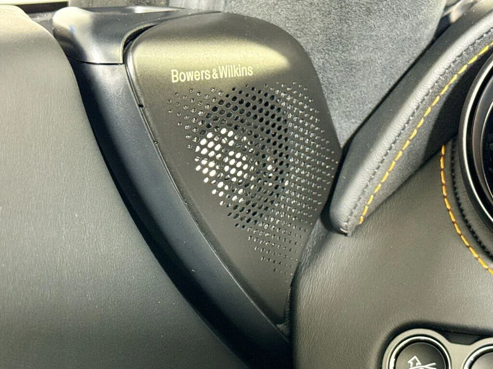 2027 McLaren 750S Spider - Image 21 of 30
