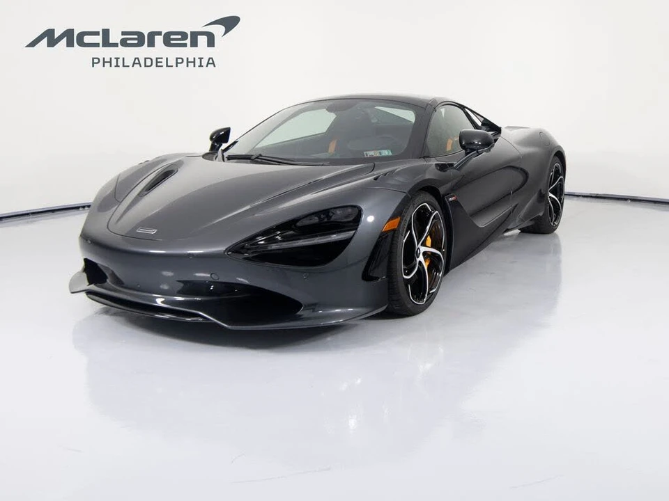 2027 McLaren 750S Spider - Image 2 of 31