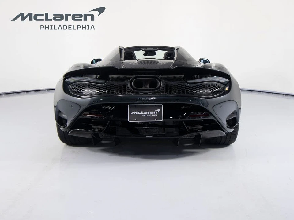 2027 McLaren 750S Spider - Image 7 of 31