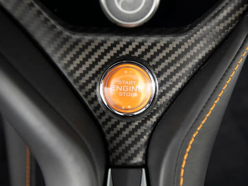 2027 McLaren 750S Spider - Image 23 of 31