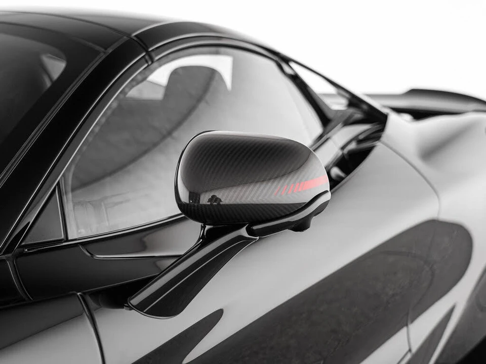 2027 McLaren 750S Spider - Image 14 of 31