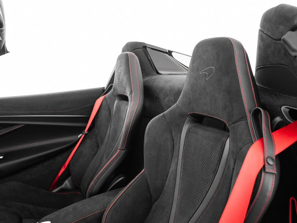 2027 McLaren 750S Spider - Image 13 of 31