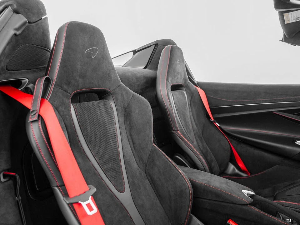 2027 McLaren 750S Spider - Image 7 of 31