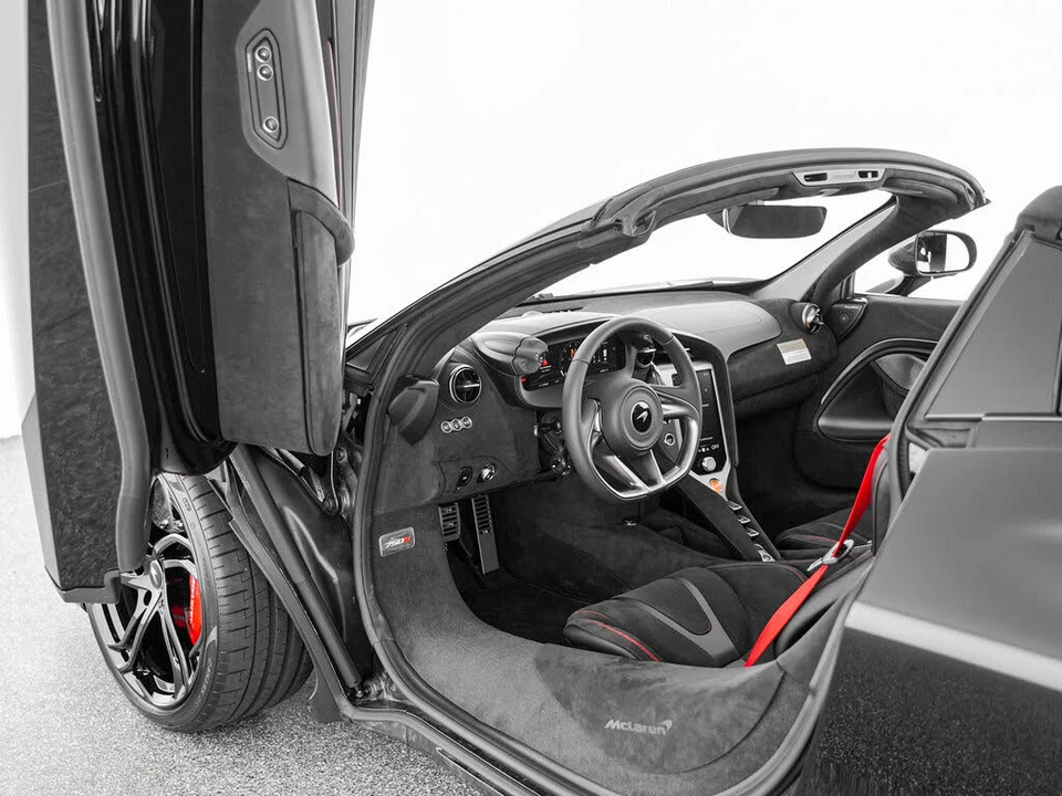 2027 McLaren 750S Spider - Image 6 of 31