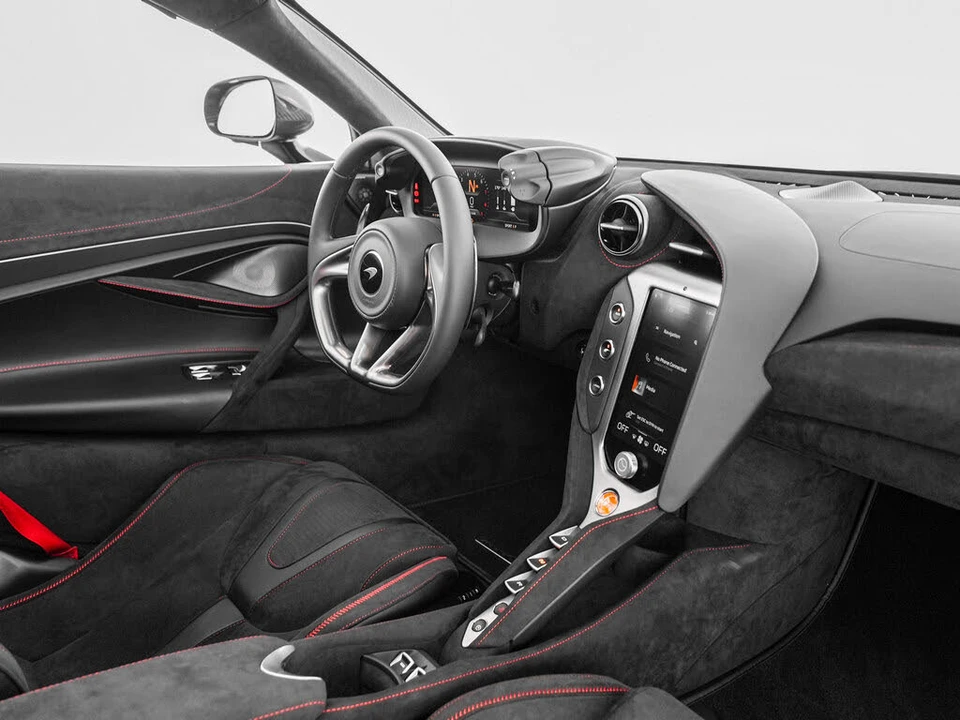 2027 McLaren 750S Spider - Image 30 of 31