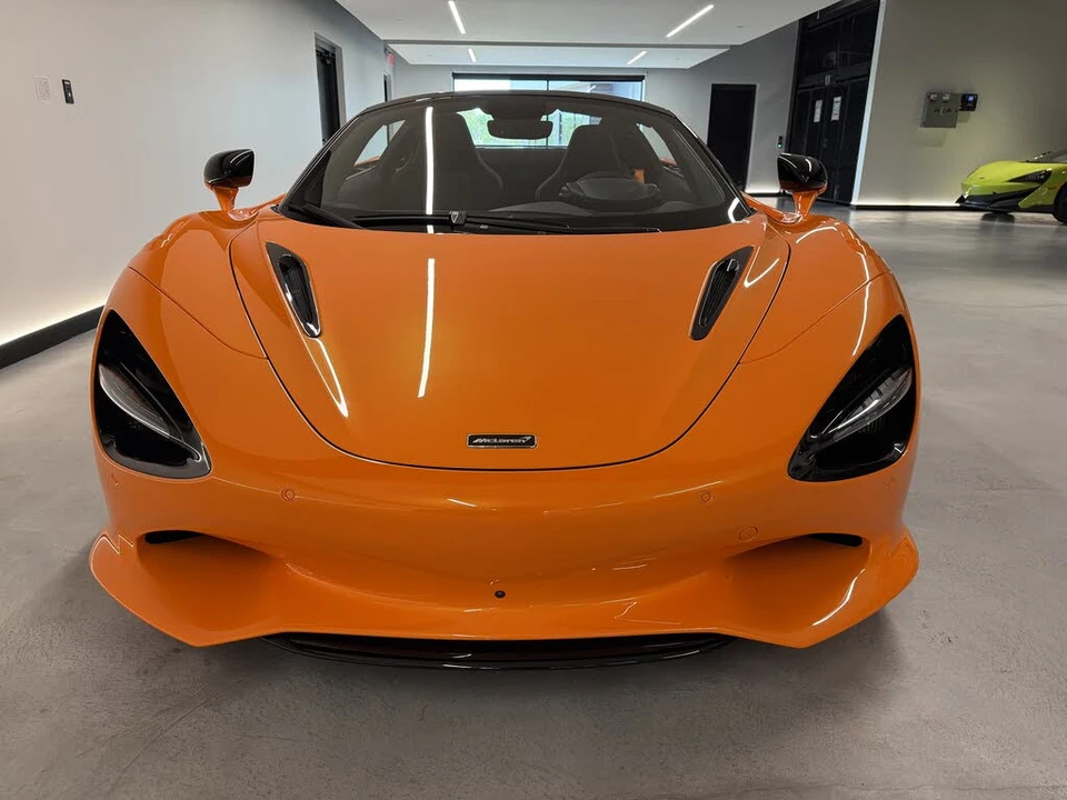 2027 McLaren 750S Spider - Image 14 of 23