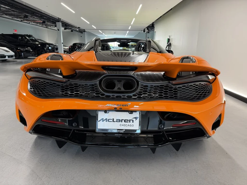 2027 McLaren 750S Spider - Image 6 of 23
