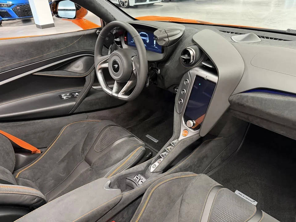 2027 McLaren 750S Spider - Image 23 of 23