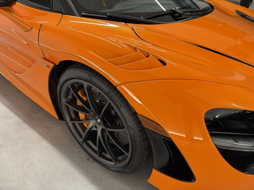 2027 McLaren 750S Spider - Image 13 of 23