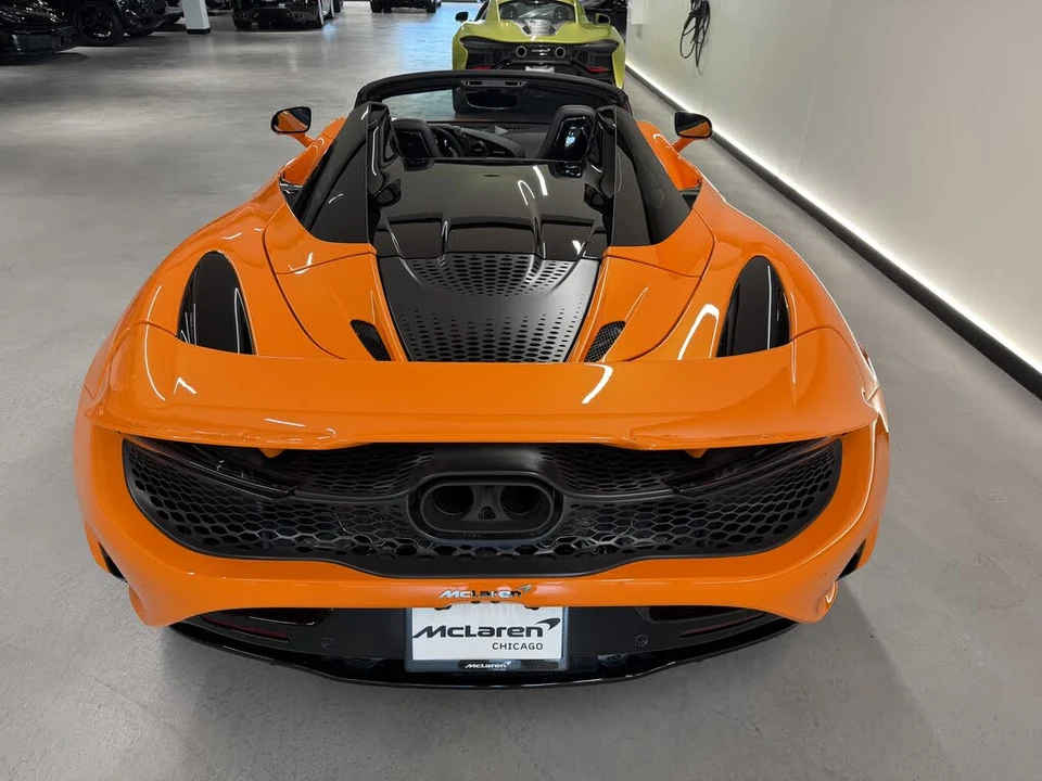 2027 McLaren 750S Spider - Image 7 of 23