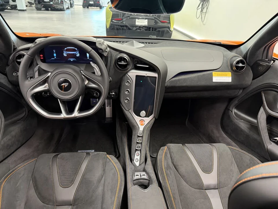 2027 McLaren 750S Spider - Image 18 of 23