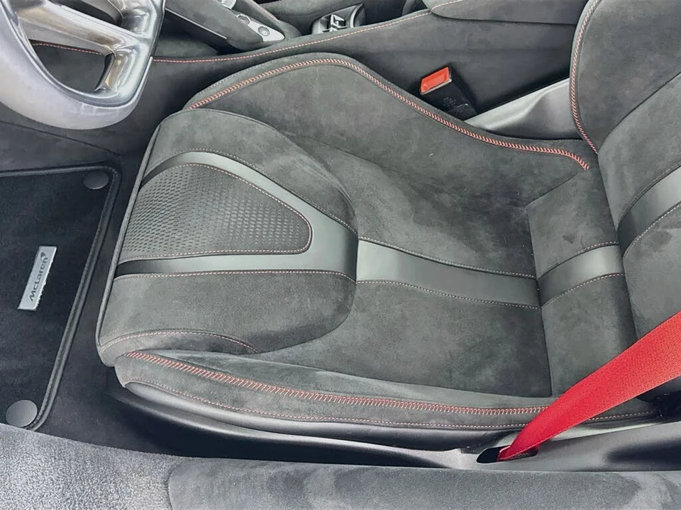 2027 McLaren 750S Spider - Image 17 of 22