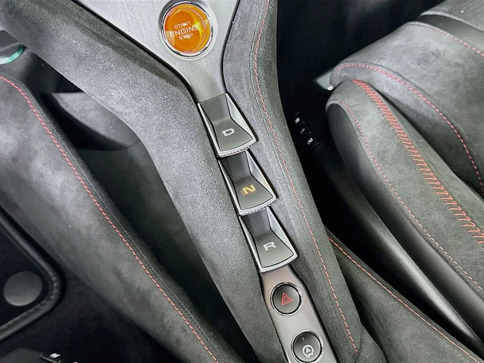 2027 McLaren 750S Spider - Image 13 of 22