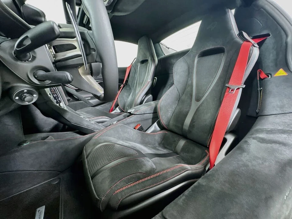 2027 McLaren 750S Spider - Image 18 of 22