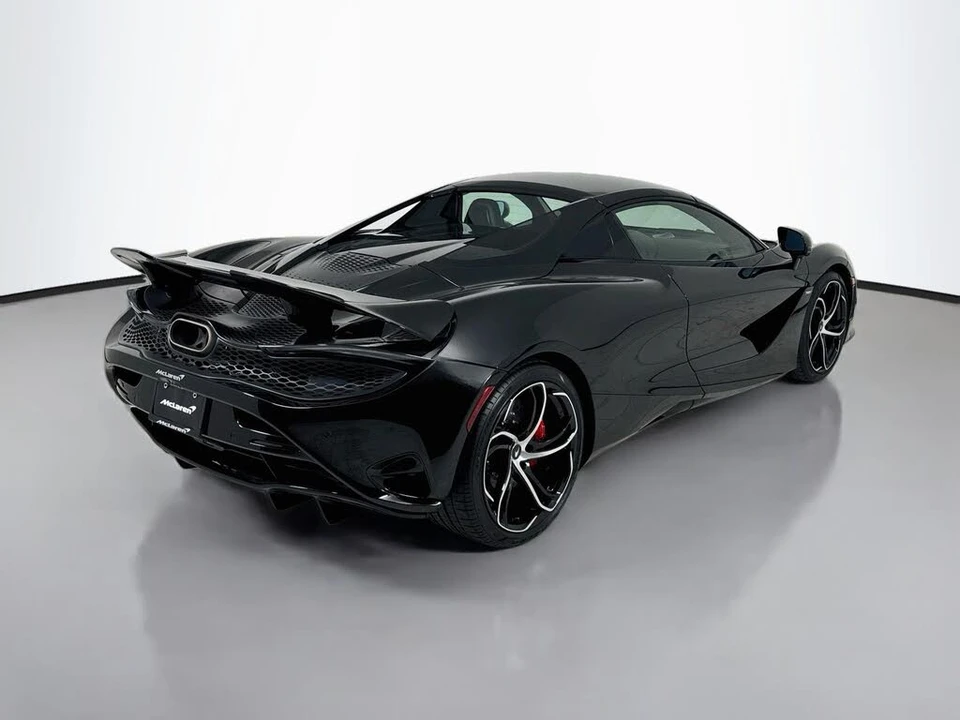 2027 McLaren 750S Spider - Image 6 of 22